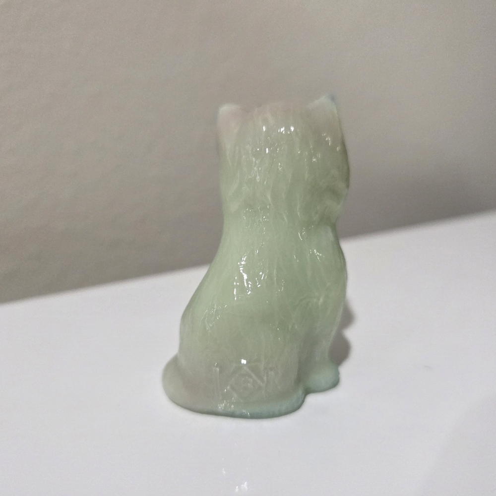 Boyd Glass Miss Cotton Kitten Spring Beauty - Picture 2 of 3